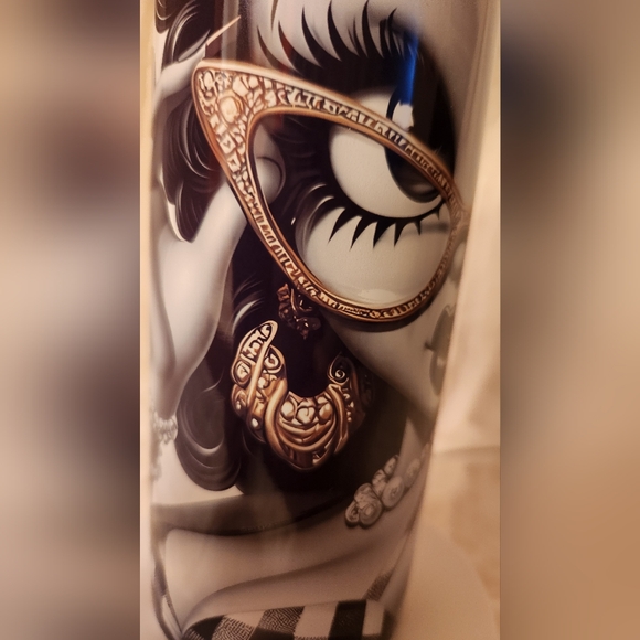 Chic Betty Boop Black and White Tumbler with Glamorous Design.  NWT - Picture 5 of 9